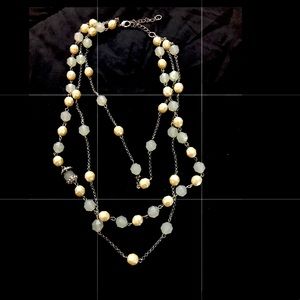 Pearl and turquoise beaded color necklace